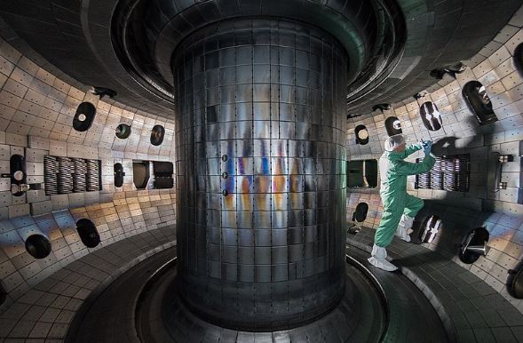 ماذا تعرف عن التوكاماك ودوره في الحصول على الطاقة؟