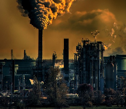 انخفاض في سعر النفط ومخاوف من آفاق قاتمة للطلب العالمي