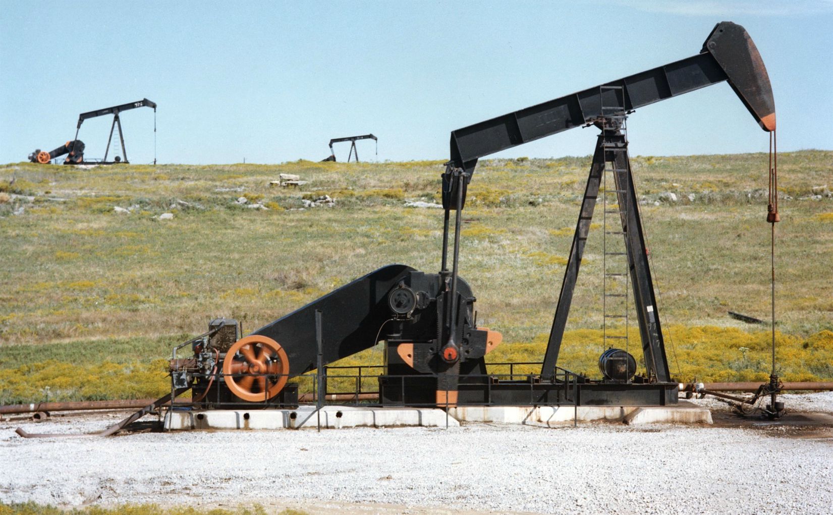 خسائر العراق بسبب انخفاض أسعار النفط